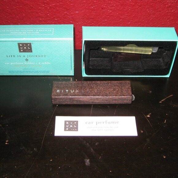 Rituals of Karma Life is a Journey car freshener w 2 strips - Picture 5 of 5